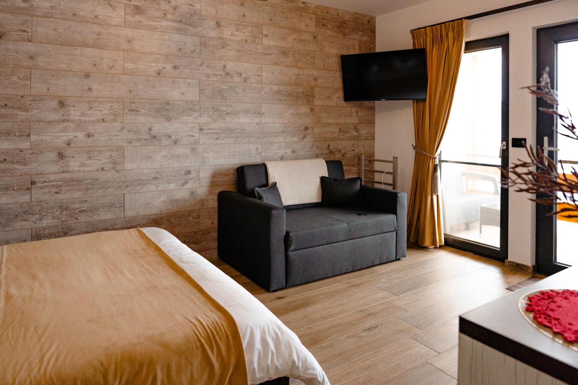 Panoramic Residence Borşa Екстериор снимка
